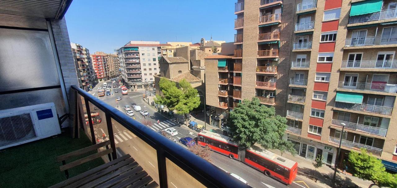 Apartamenticos Studio 75 Zaragoza Exterior photo